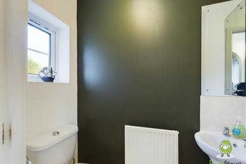 17 Broadmere Road, Beggarwood, Basingstoke, RG22 4FP