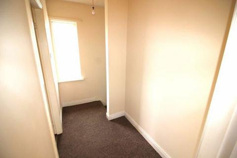 4 bedroom flat for sale, Walesby Lane, New Ollerton, Newark, Nottinghamshire, NG22 9UX