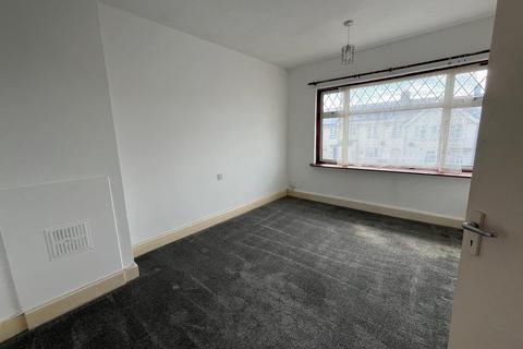 24 Ingoldsby Road, Gravesend, DA12 2LG