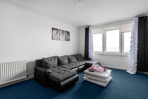 3 bedroom flat for sale, Kings Road, Brighton, East Sussex, BN1