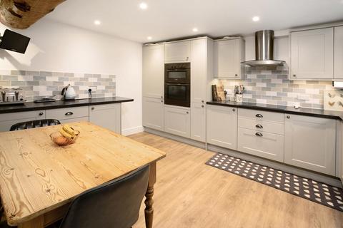 3 bedroom barn conversion for sale, Mamhead Road, Kenton, EX6