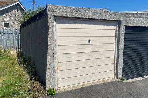 Garage for sale, Garage Off Tobys Close