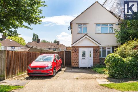 3 bedroom end of terrace house for sale, Pembury Avenue, Worcester Park, KT4