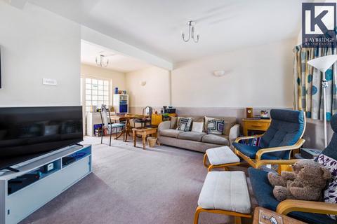 3 bedroom end of terrace house for sale, Pembury Avenue, Worcester Park, KT4