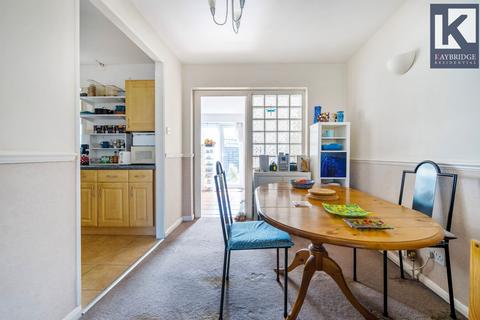 3 bedroom end of terrace house for sale, Pembury Avenue, Worcester Park, KT4