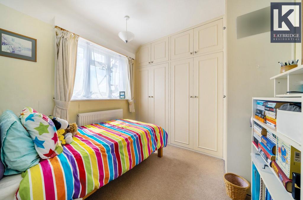 Pembury Avenue, Worcester Park - KT4 8 BY