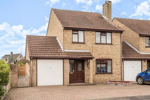 3 bedroom link detached house for sale, Culpins Close, Spalding, Lincolnshire, PE11