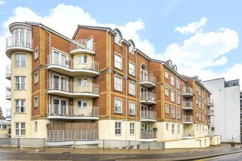 2 bedroom apartment to rent, Grantley Heights, Kennet Side, Reading, Berkshire, RG1