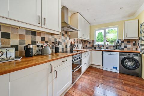 undefined, Oakapple Close, Cowfold RH13