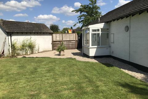 3 bedroom detached bungalow to rent, Hereford,  Herefordshire,  HR4