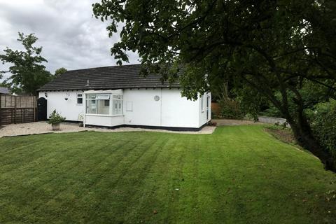 3 bedroom detached bungalow to rent, Hereford,  Herefordshire,  HR4