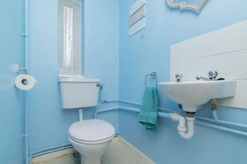 12 Lucerne Drive, Seasalter, Whitstable, CT5 4SE