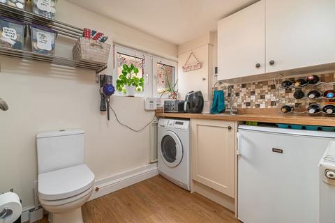 31 William Street, Kettering, NN16 9RS