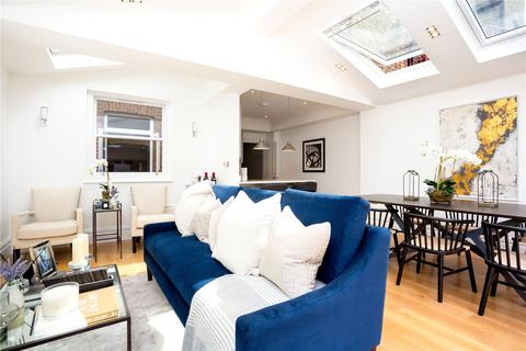3 bedroom apartment for sale, East Hill, London, SW18