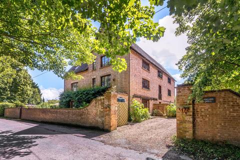 4 bedroom semi-detached house for sale, Maidstone Road, Matfield, Tonbridge, Kent, TN12