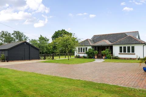 New Milton - 4 bedroom detached house for sale