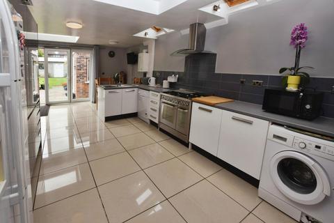 3 bedroom semi-detached house for sale, Stanley Mount, Sale, Greater Manchester, M33