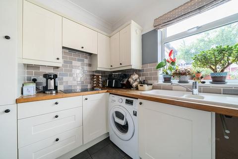 2 bedroom end of terrace house for sale, Carlisle Road, Dartford, Kent