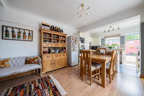 16 Carlisle Road, Dartford, DA1 1XL