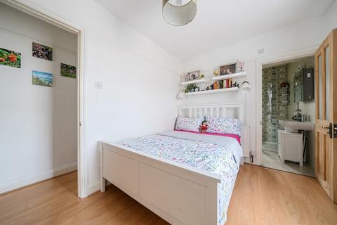 16 Carlisle Road, Dartford, DA1 1XL