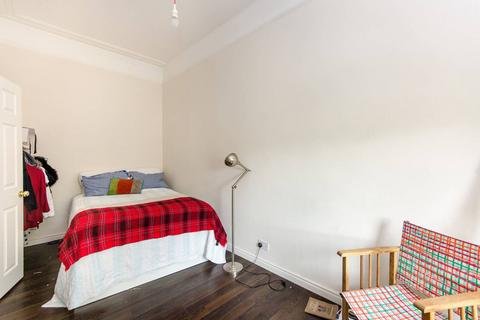 2 bedroom flat to rent, Harrington Gardens, South Kensington, London, SW7
