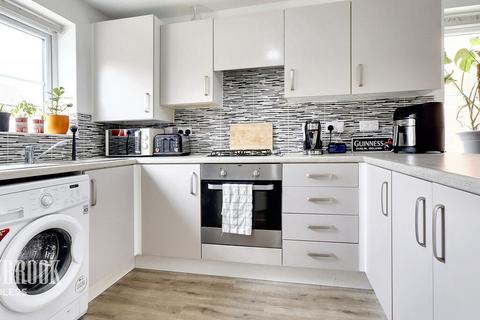 22 Archdale Road, Sheffield, S2 1NZ