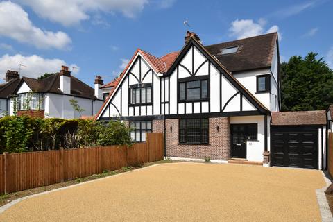 4 bedroom semi-detached house for sale, Wickham Chase, West Wickham,