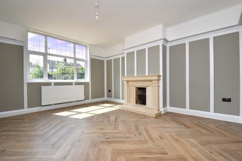 53 Wickham Chase, West Wickham, BR4 0BG