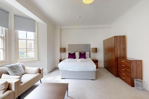 5 bedroom flat to rent, Park Road, St Johns Wood, NW8