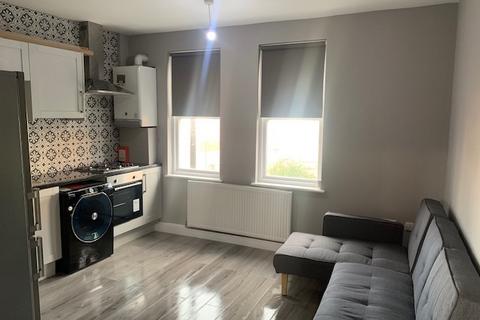 2 bedroom flat share to rent, Gibraltar Street, Sheffield S3