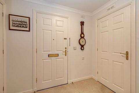 1 bedroom ground floor flat for sale, 10 Kerfield Court, Dryinghouse Lane, Kelso TD5 7BP