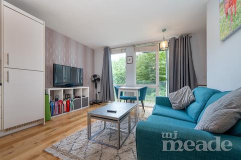 1 bedroom flat for sale, Repton House, Highams Park, E4