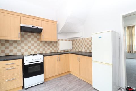 3 bedroom terraced house to rent, Barkly Terrace, Leeds, West Yorkshire, LS11