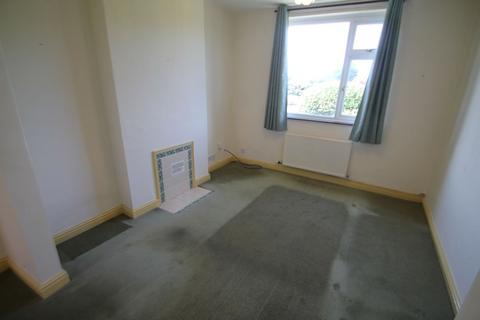 3 bedroom end of terrace house for sale, Moreton View, Wrexham LL13
