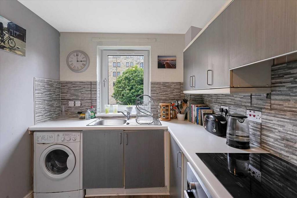 Kitchen (1)