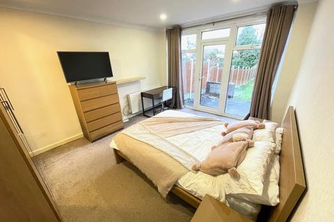 1 bedroom house of multiple occupation to rent, Fountain Road, Birmingham B17
