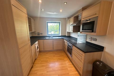 2 bedroom flat to rent, Quayside Drive, Colchester CO2