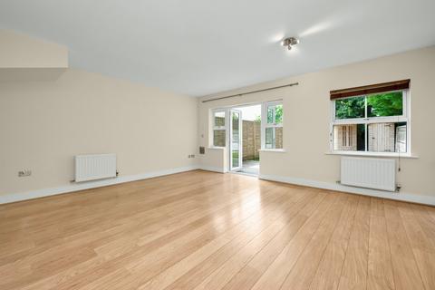 4 bedroom end of terrace house for sale, The Gallops, Esher, Surrey, KT10