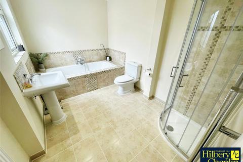 43 Meadow Way, Upminster, RM14 3AB