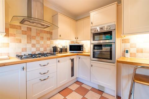5 Brookside Road, Wimborne, BH21 2BL