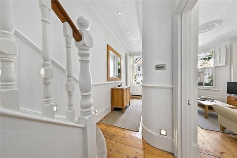 64 Gloucester Road, Richmond, TW9 3BX
