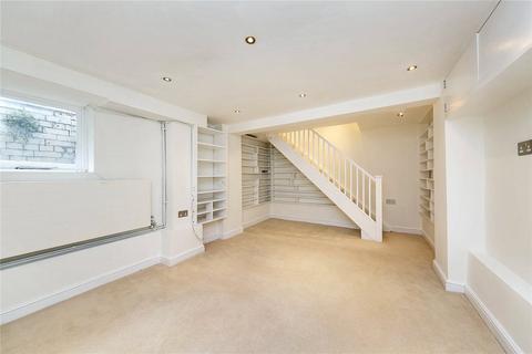 64 Gloucester Road, Richmond, TW9 3BX
