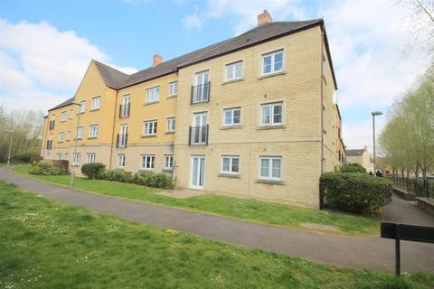 2 bedroom flat to rent, New Bridge Street, Witney OX28