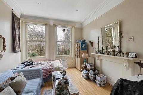 21 bedroom terraced house for sale, Courtfield Gardens London SW5