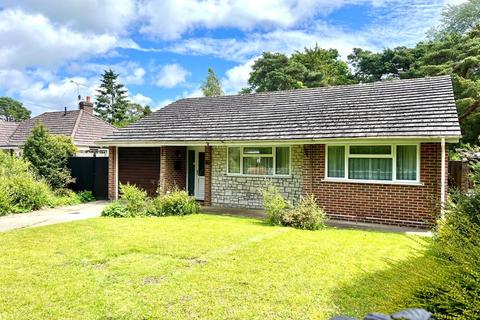 2 bedroom bungalow for sale, 35 Apple Tree Grove, Ferndown, Dorset, BH22 9LA