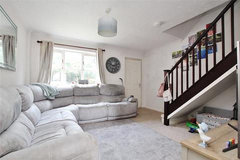 34 Bloomfield Close, Knaphill, Woking, GU21 2BL