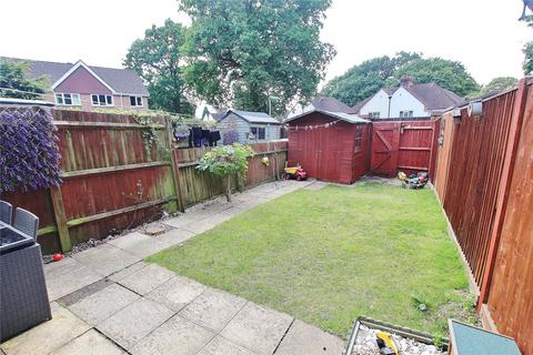 34 Bloomfield Close, Knaphill, Woking, GU21 2BL
