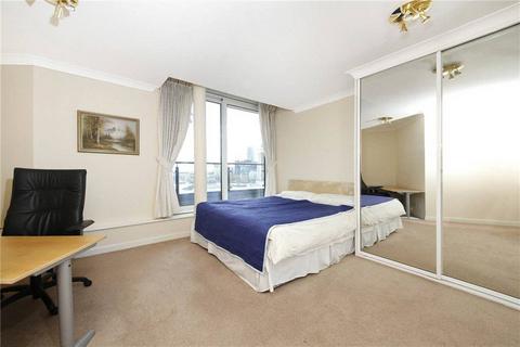 3 bedroom penthouse for sale, Boardwalk Place, Canary Wharf, London, E14