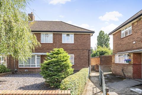 3 bedroom duplex for sale, Bramble Close, Uxbridge, Middlesex