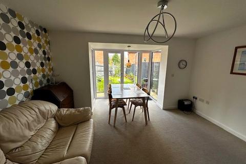 3 bedroom terraced house to rent, Booth Crescent, Telford, Shropshire, TF3